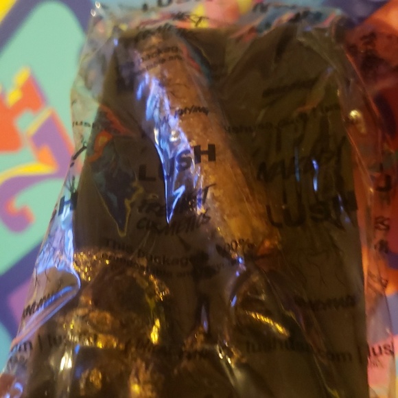 🌟LUSH Bob Holiday 2023 DISCONTINUED Soap NWT - Picture 7 of 7